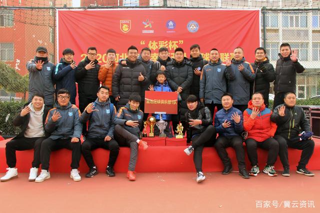 年轻化！湖人目前阵容中最老的是28岁的里夫斯 东契奇27凯斯勒24